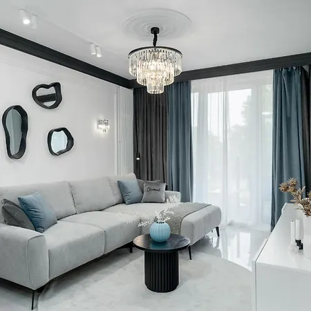 Diament Apartment